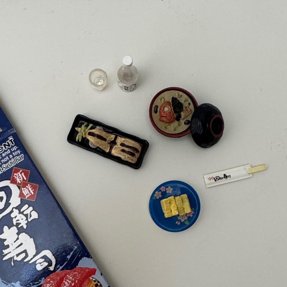 Re-Ment Japanese Miniature Food Set - Blue and Black Accessories